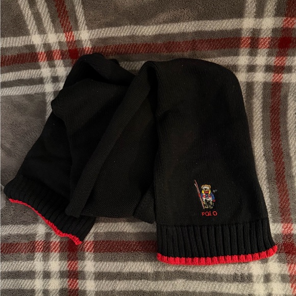 Polo by Ralph Lauren Red and Black Kids Hat and Scarf! Bear logo. - Picture 4 of 4